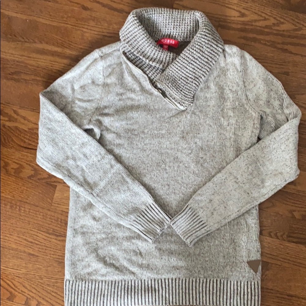 Men’s sweater